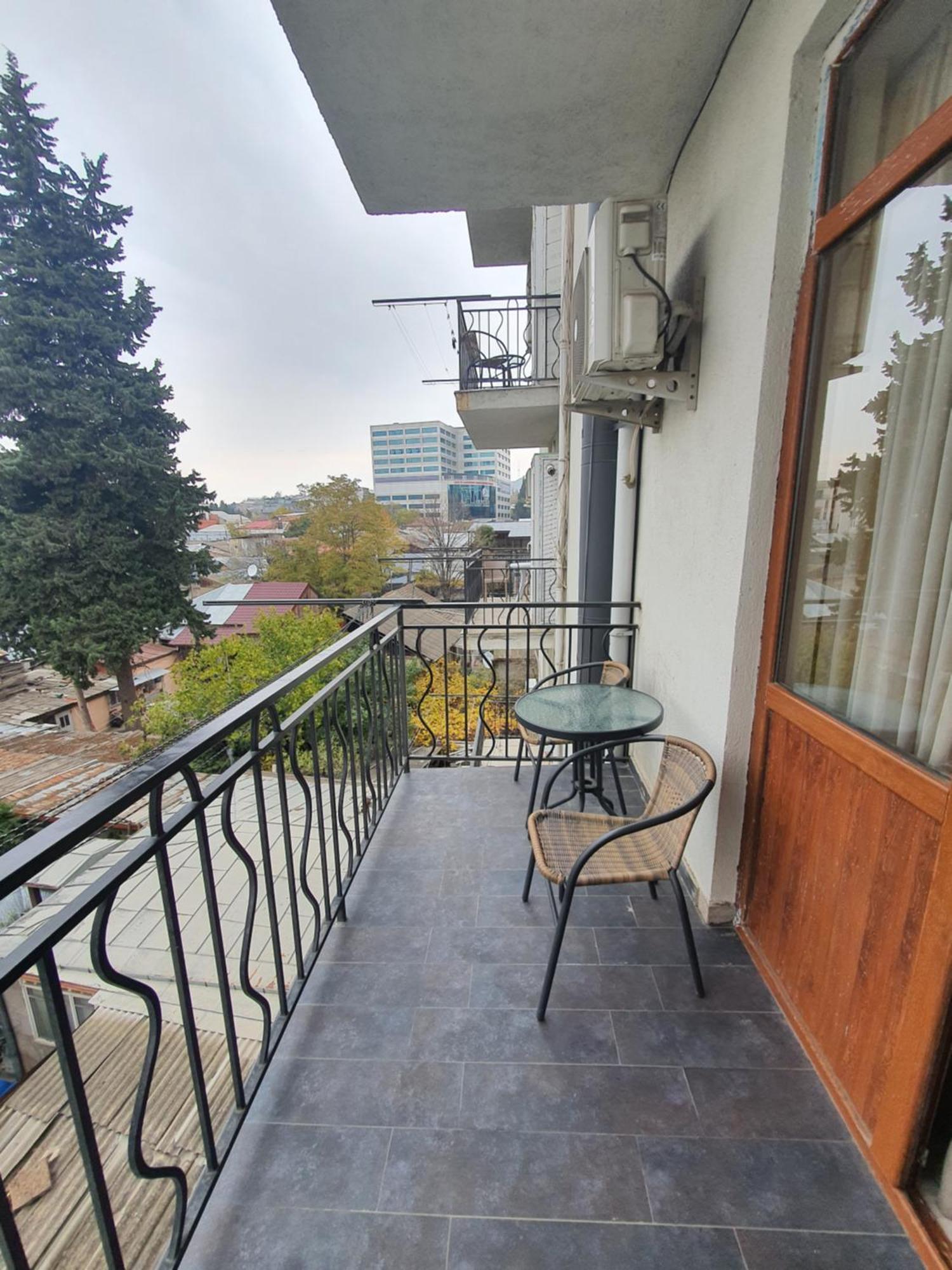 Dat Exx Apartments Tbilisi Ruang foto