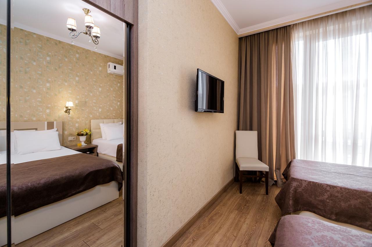 Dat Exx Apartments Tbilisi Bagian luar foto