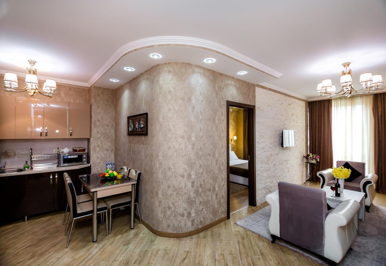 Dat Exx Apartments Tbilisi Bagian luar foto