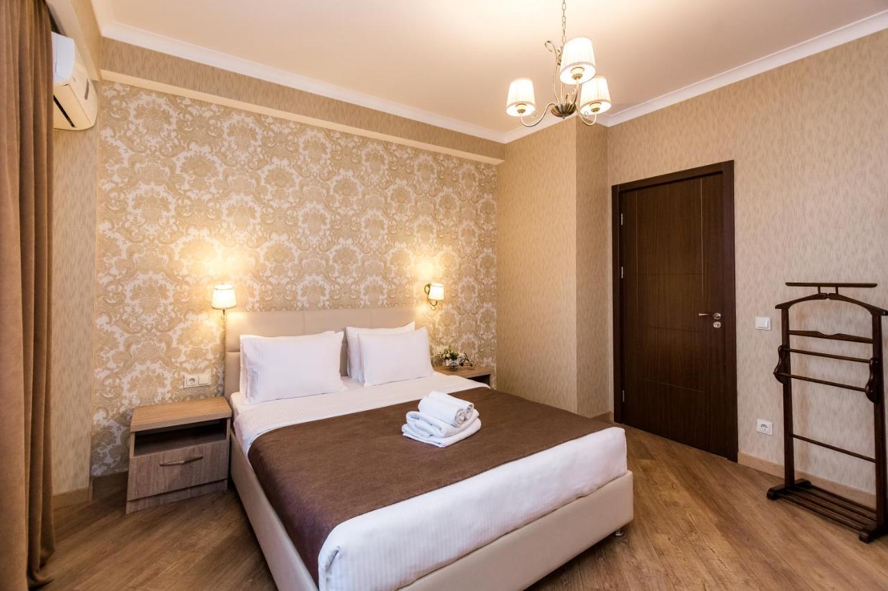 Dat Exx Apartments Tbilisi Bagian luar foto